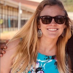 Meet your Posher, Christina